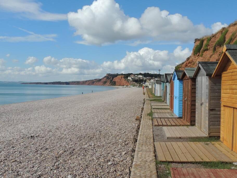 Holiday home The Hutch Devon *